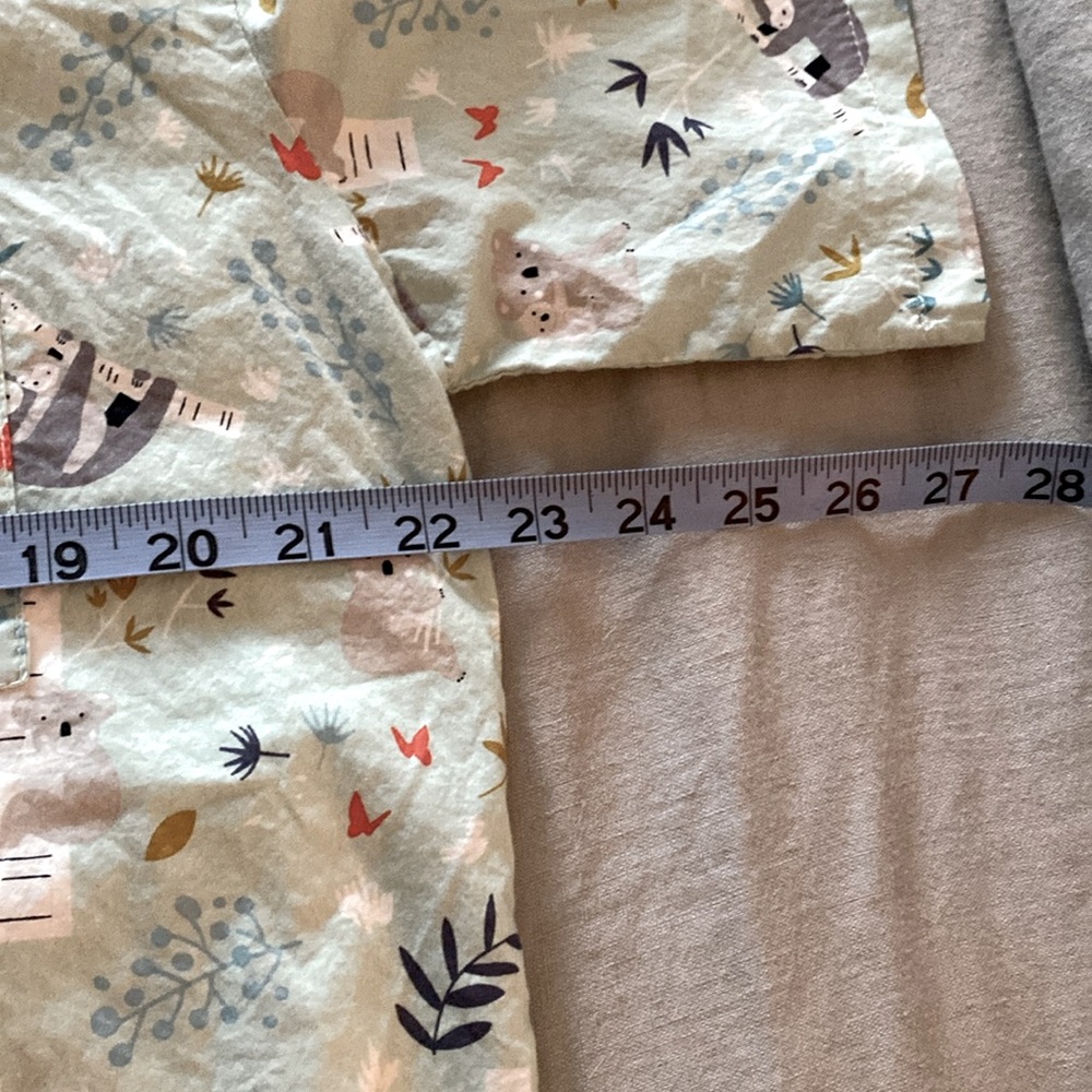 Sloth and Koala button up Hawaiian style shirt - Picture 7 of 8